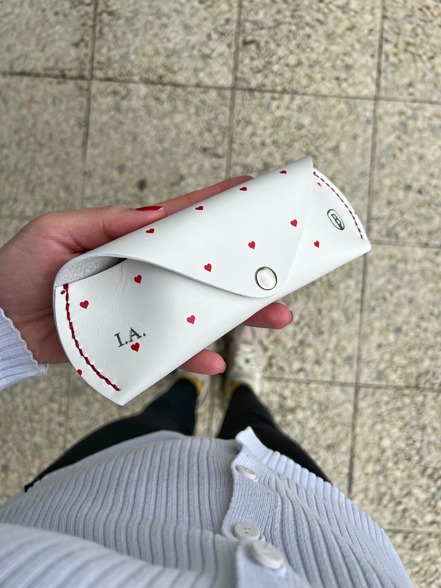 2025 futrola za naocare srca